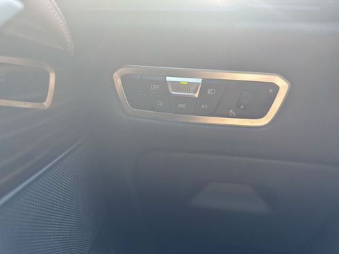 Used 2023 BMW X5 xDrive45e w/ Climate Comfort Package AWD/4WD image 21