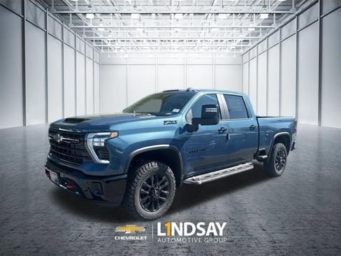 New 2026 Chevrolet Silverado 2500 LT w/ Trail Boss Package AWD/4WD image 3