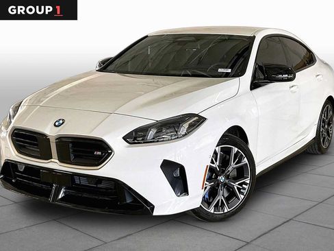 Used 2025 BMW M235i xDrive AWD/4WD image 1