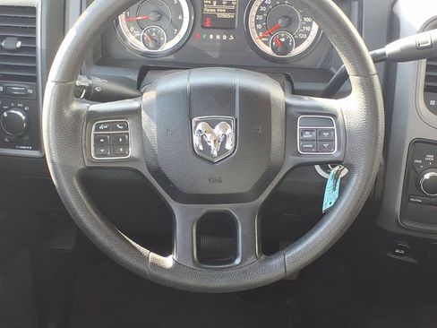 Used 2017 RAM 2500 Tradesman w/ Chrome Appearance Group AWD/4WD image 13
