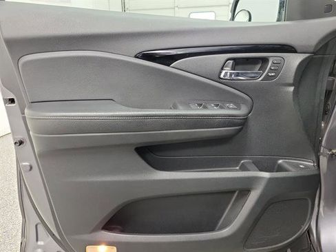 Used 2019 Honda Ridgeline RTL-E image 14