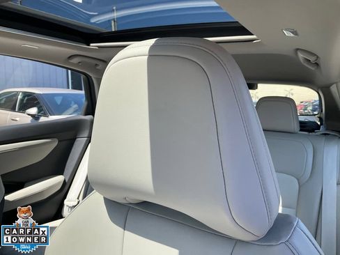 Used 2023 Nissan Ariya FWD image 18