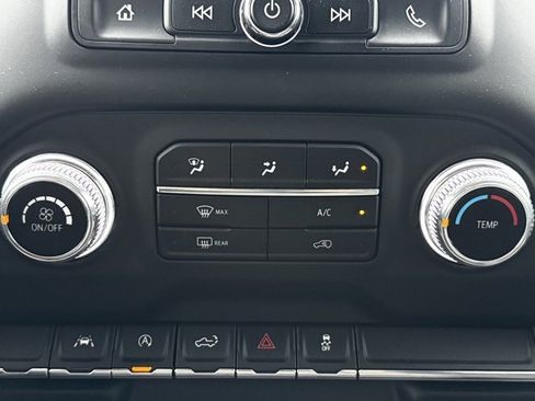 Used 2023 GMC Sierra 1500 Pro w/ Graphite Edition image 10