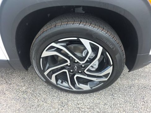 New 2026 Chevrolet TrailBlazer RS w/ Convenience Package AWD/4WD image 9