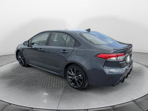 Used 2024 Toyota Corolla SE image 6