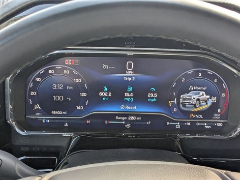 Used 2025 Chevrolet Silverado 2500 LT w/ Convenience Package image 25