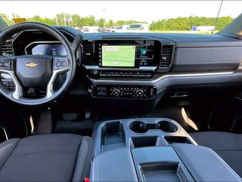Used 2026 Chevrolet Silverado 1500 LT w/ All Star Edition Plus AWD/4WD image 8