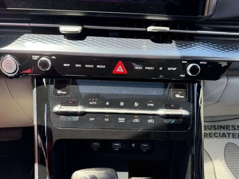 Used 2022 Kia Carnival SX Prestige FWD image 23
