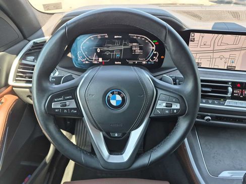 Used 2023 BMW X5 xDrive45e w/ Climate Comfort Package AWD/4WD image 25