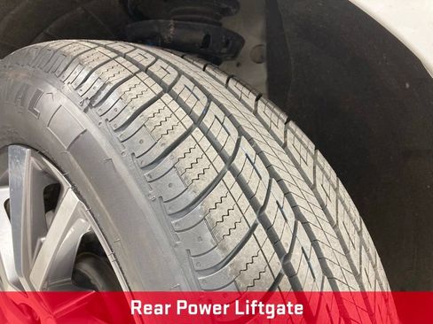 Used 2023 Chevrolet Equinox LT AWD/4WD image 27