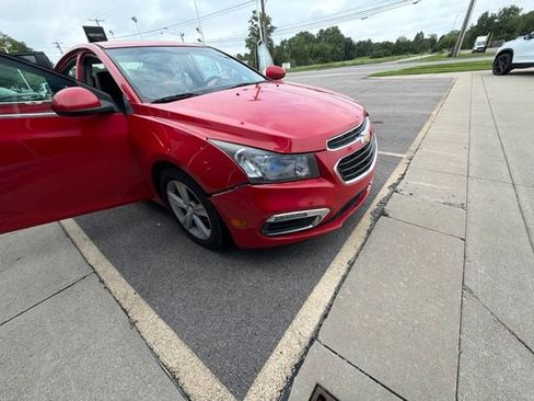 Used 2015 Chevrolet Cruze LT FWD image 7
