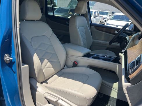 Used 2026 Volkswagen Atlas SE FWD image 38