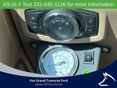 Used 2015 Ford F150 Lariat w/ Equipment Group 502A Luxury AWD/4WD image 18