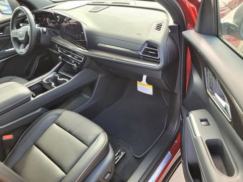 New 2026 Chevrolet Traverse High Country AWD/4WD image 6