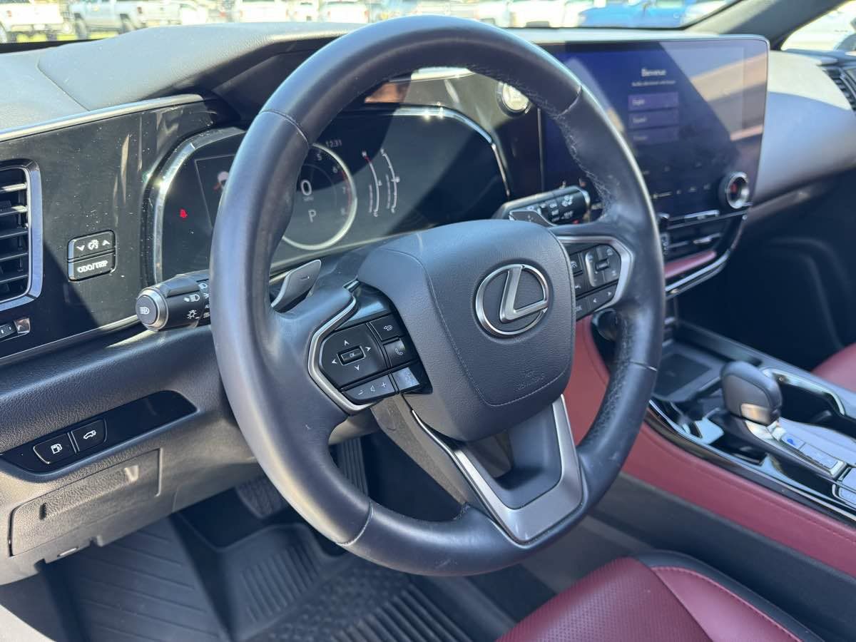 Used 2022 Lexus NX 350 AWD image 25