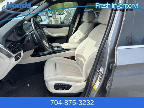 Used 2018 BMW X5 sDrive35i image 16