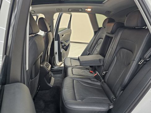 Used 2016 Audi Q5 3.0T Premium Plus w/ Technology Package image 25