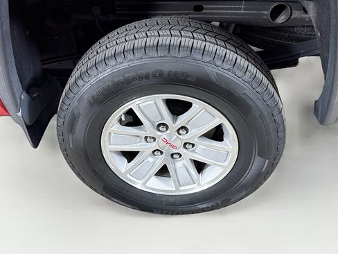 Used 2018 GMC Sierra 1500 SLE image 35