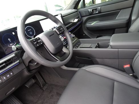 New 2025 Hyundai Santa Fe Calligraphy image 11