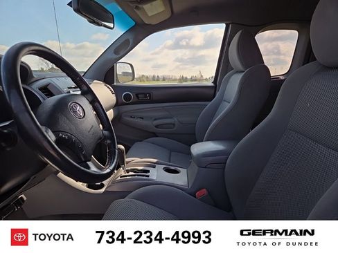 Used 2011 Toyota Tacoma 4x4 Access Cab V6 image 12