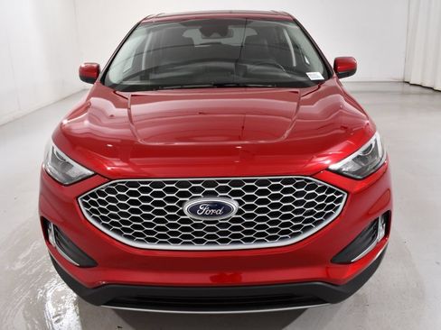 Used 2023 Ford Edge SEL w/ Convenience Package AWD/4WD image 3