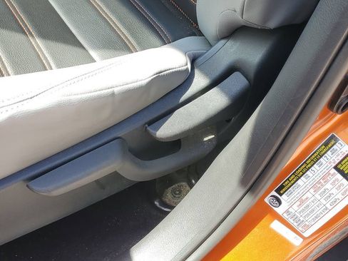 Used 2023 Nissan Kicks SR w/ SR Premium Package FWD image 18