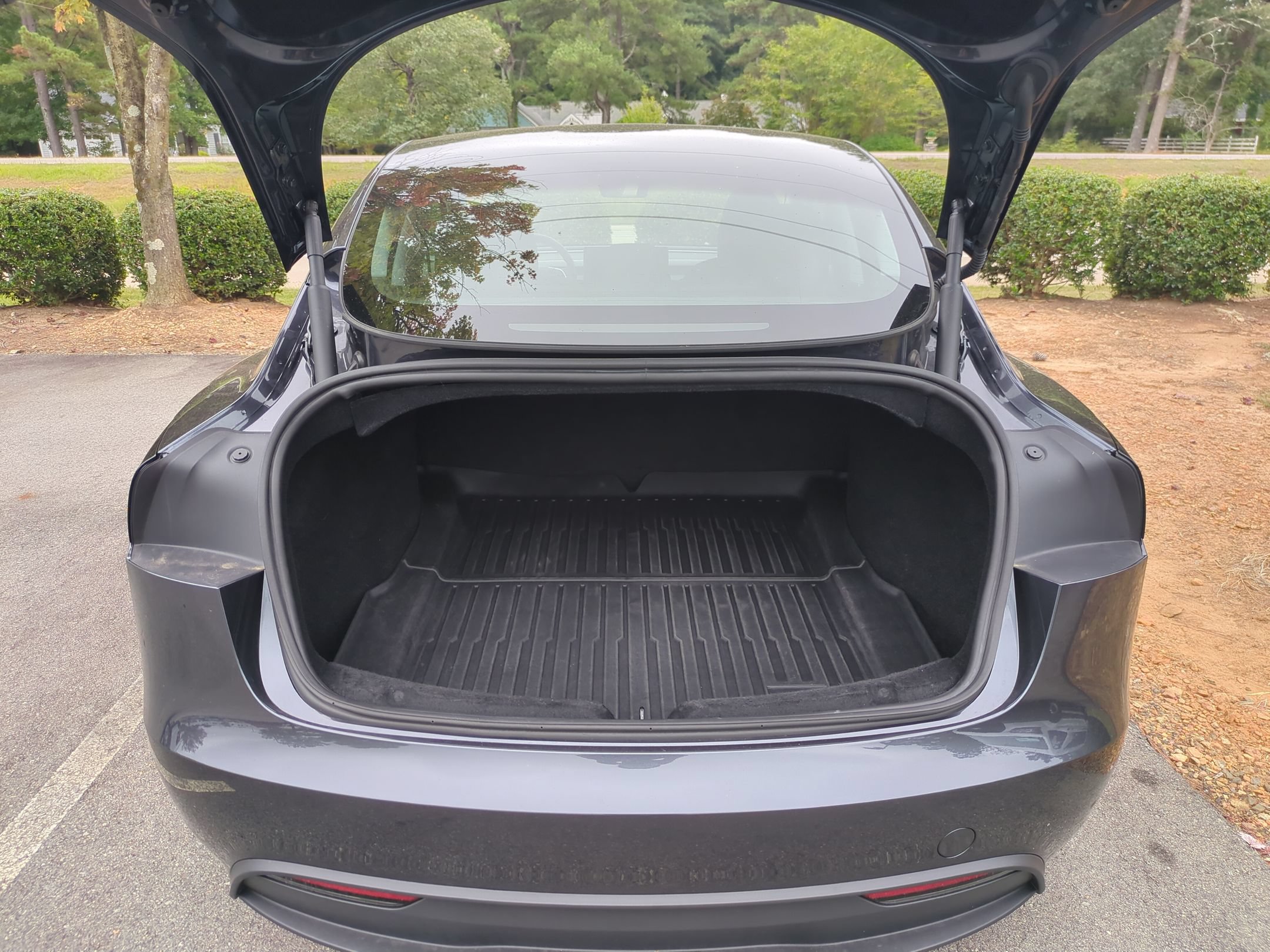 Used 2025 Tesla Model 3 Long Range AWD/4WD image 27