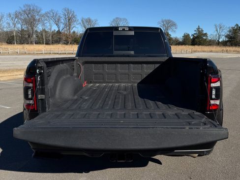 Used 2023 RAM 3500 Limited image 13