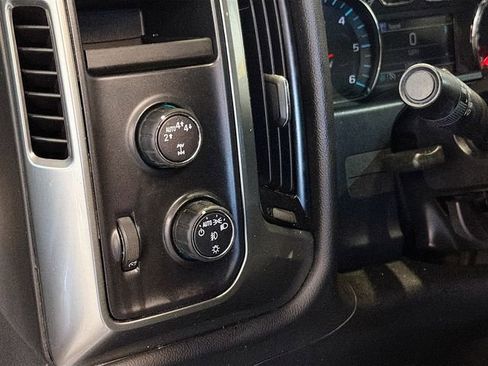 Used 2017 Chevrolet Silverado 1500 LT w/ All Star Edition image 10