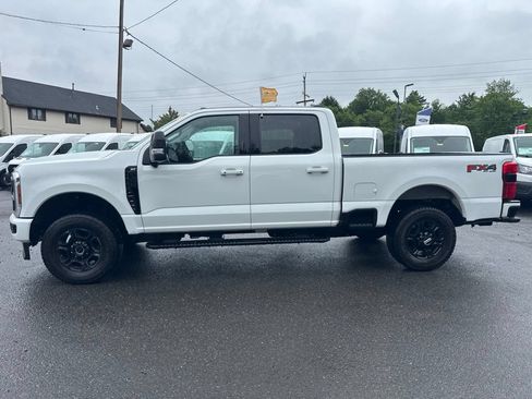 Used 2024 Ford F350 XLT w/ XLT Premium Package AWD/4WD image 2