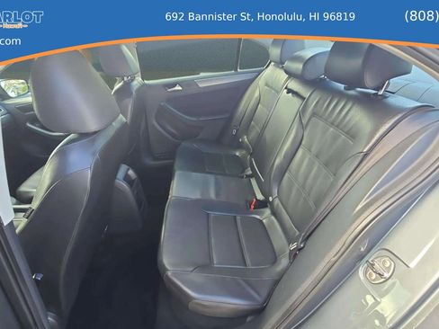 Used 2014 Volkswagen Jetta TDI FWD image 10