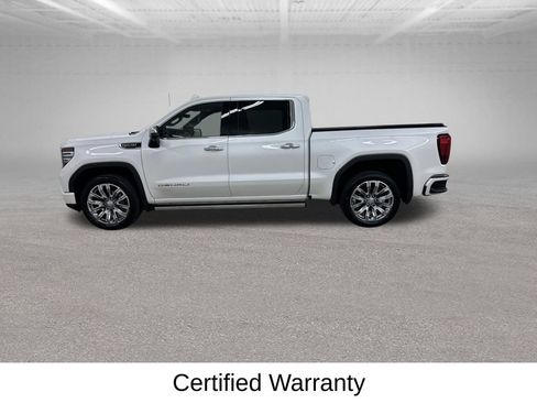 Used 2022 GMC Sierra 1500 Denali w/ Denali Reserve Package AWD/4WD image 9