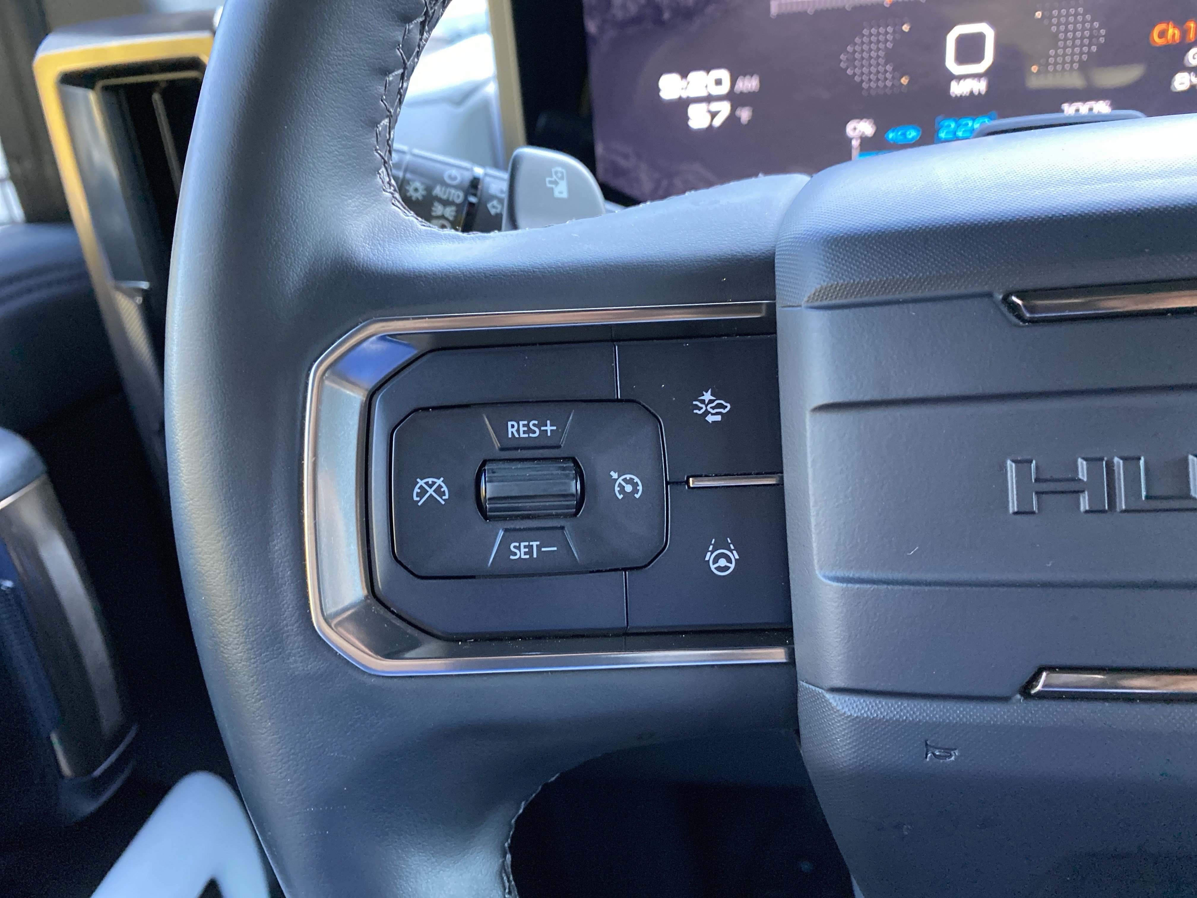 Used 2025 GMC Hummer EV 2X AWD/4WD image 19