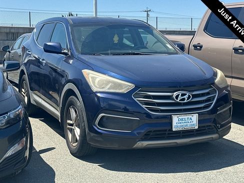 Used 2018 Hyundai Santa Fe Sport FWD image 1