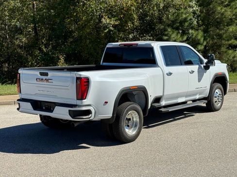 New 2026 GMC Sierra 3500 Denali w/ Denali Reserve Package image 14