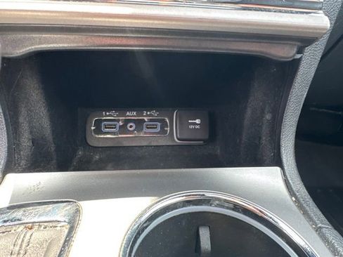 Used 2018 Jeep Grand Cherokee Limited AWD/4WD image 33
