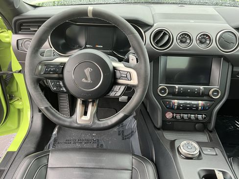 Used 2020 Ford Mustang Shelby GT500 w/ Technology Package image 14