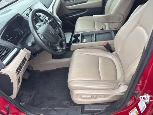 Certified 2023 Honda Odyssey EX-L image 5