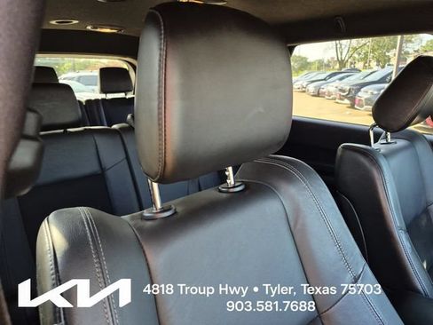 Used 2022 Dodge Durango GT RWD image 14
