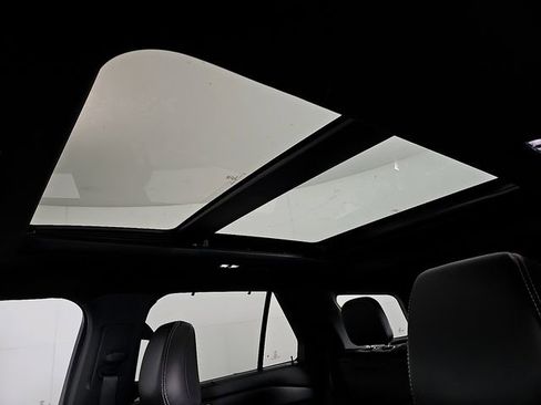 Certified 2022 Ford Explorer ST w/ Equipment Group 401A image 16