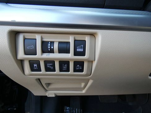 Used 2019 Subaru Outback 2.5i Premium image 76