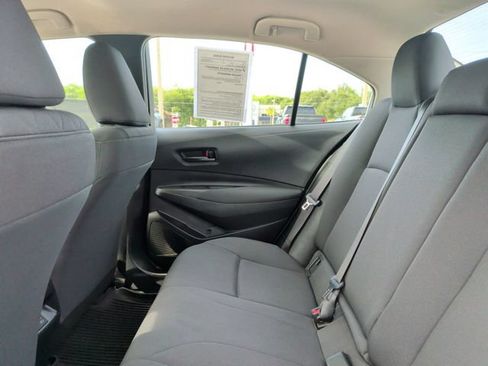 Used 2024 Toyota Corolla LE FWD image 29