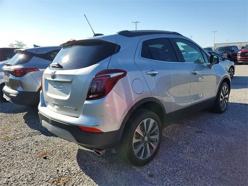 Used 2022 Buick Encore Preferred image 4