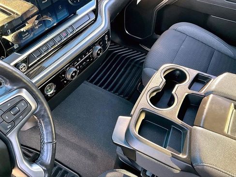 Used 2022 Chevrolet Silverado 1500 LT image 15