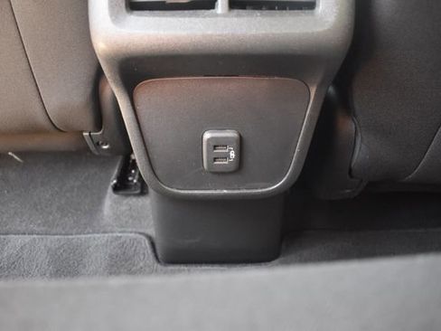 Used 2022 Chevrolet Equinox LT FWD image 26