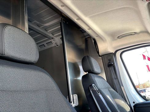 Used 2025 RAM ProMaster 2500 w/ Convenience Group image 23