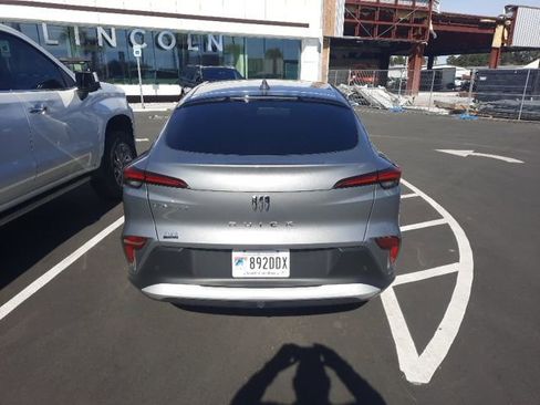 Used 2025 Buick Envista Preferred w/ Convenience I Package image 4