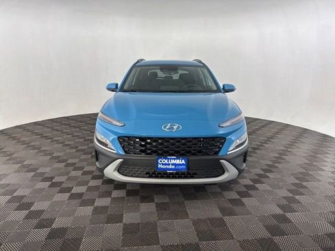 Used 2023 Hyundai Kona SEL image 3