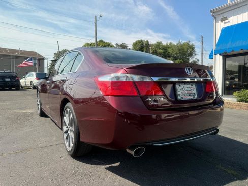 Used 2013 Honda Accord Sport image 7