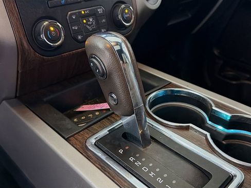 Used 2017 Ford Expedition EL King Ranch image 13